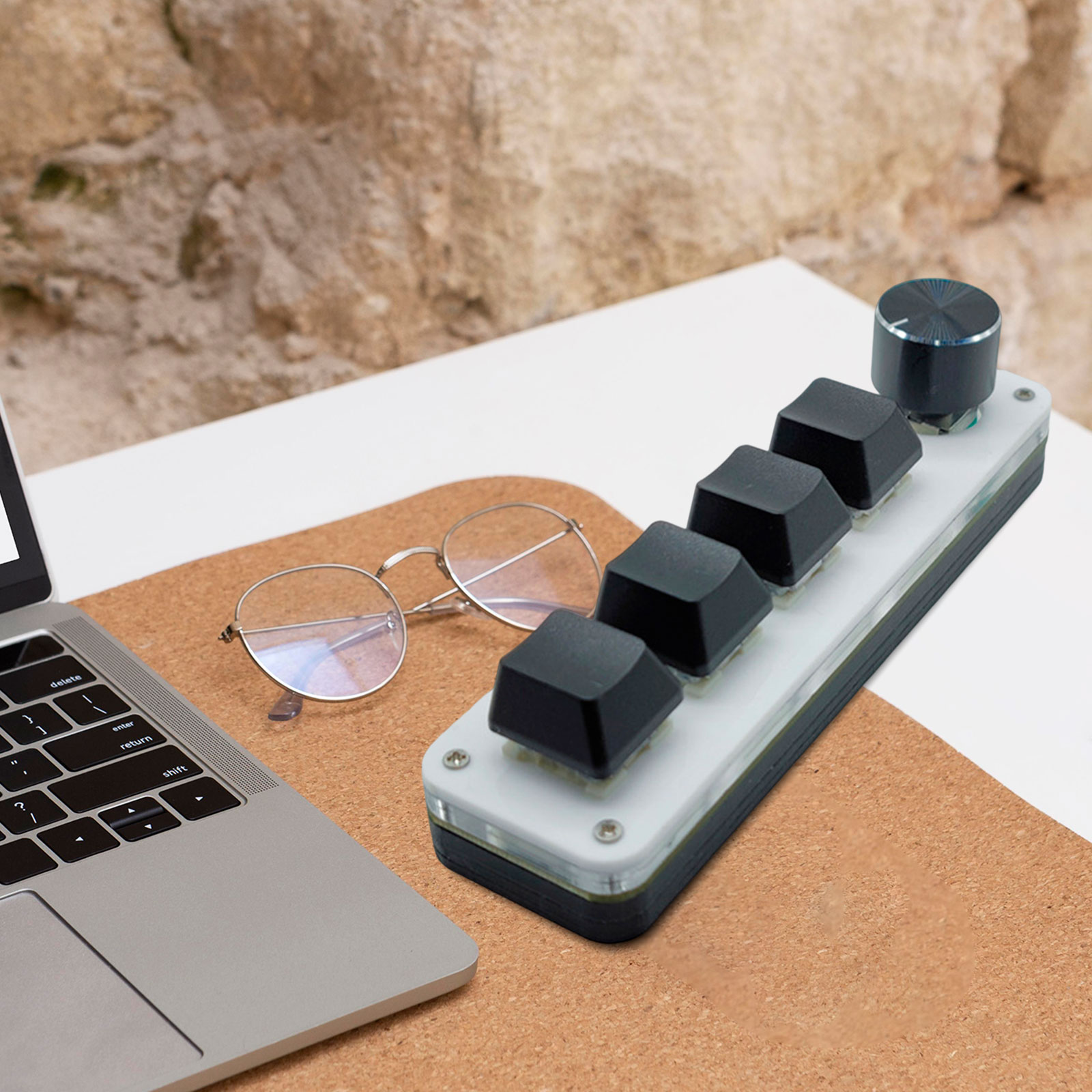 لوحة مفاتيح مخصصة لوحة مفاتيح  - مراجعة Gaming Keyboard Mini وسعره
