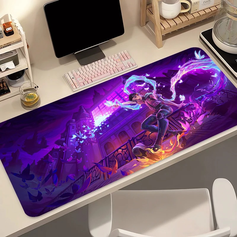لوحة ماوس للألعاب بتصميم أنمي  - مراجعة Gaming Keyboard Nearby وسعره
