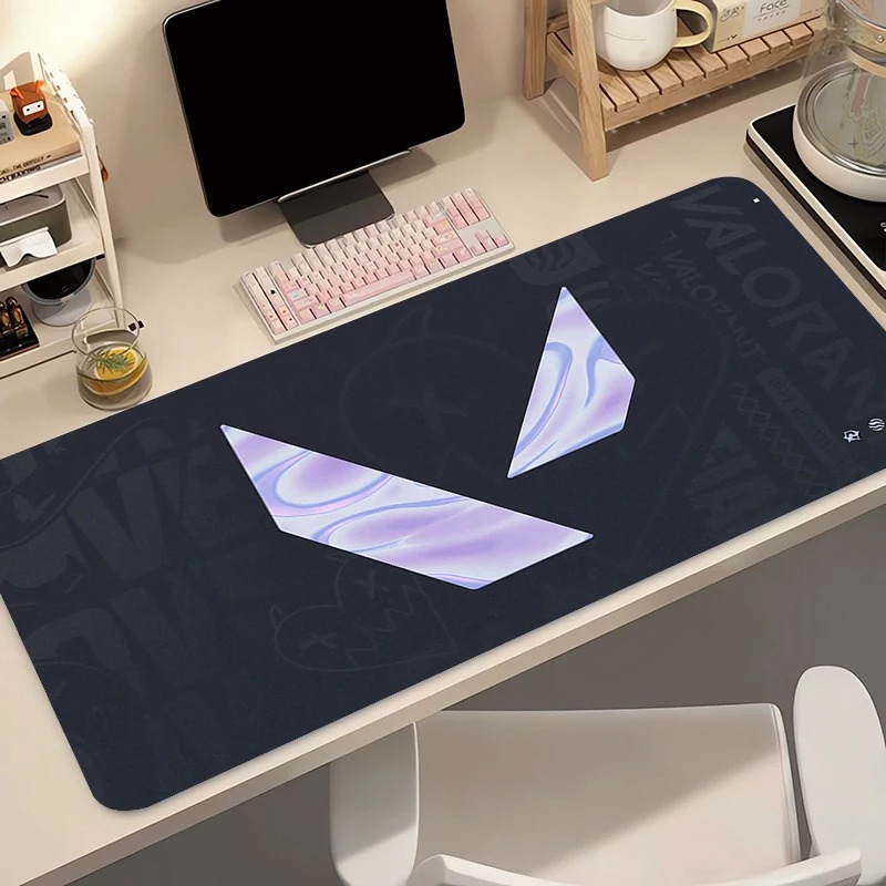 لوحة ماوس للألعاب بتصميم أنمي  - مراجعة Gaming Keyboard Nearby وسعره